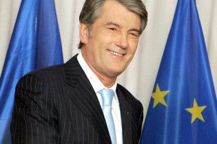 Ющенко помириться з Тимошенко заради антикризового пакету