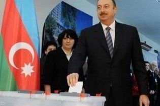 Алієв отримав право обиратися президентом Азербайджану довічно