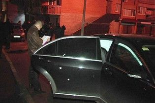У центрі Донецька стався вибух. Міліція підозрює замах на депутата
