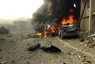 Дев'ять осіб загинули і 38 поранені під час вибухів в Іраку