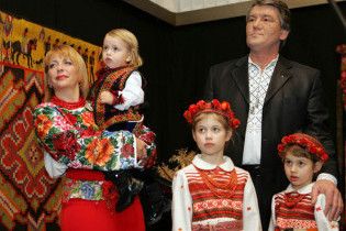 Ющенко придбав "Битого птаха" і капці