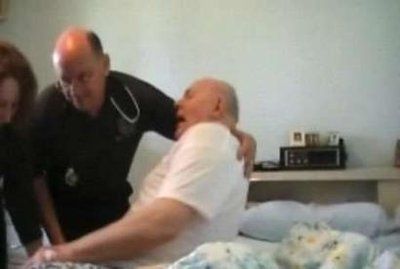 Іван (Джон) Дем’янюк лікар