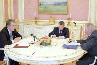 Ющенко закликає виділити 50 млн грн на боротьбу зі свинячим грипом
