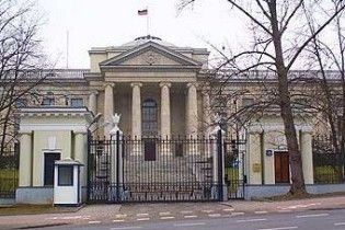 Польща та Росія таємно відкликали своїх військових дипломатів