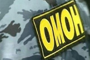 При затриманні п'яного водія ОМОН вбив його пасажирку