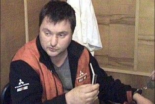 Водія, що збив на зупинці шістьох людей, виправдовують ями на дорозі та ліки