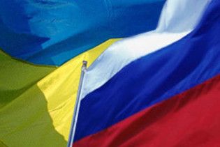 Москва висилає двох українських дипломатів