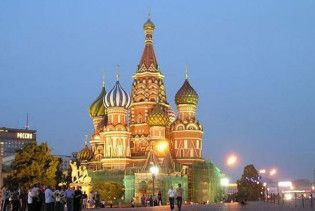 В центрі Москви чоловік облив себе горючою рідиною і підпалив