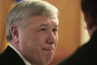 Єхануров подав на Верховну раду до суду