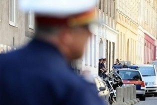 Стрілянина у віденському храмі викликала протести і сутички в Індії