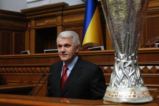 Кубок УЄФА зробить чотири зупинки в Києві