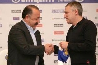 Офіційно! Суркіс не прийняв відставку Газзаєва