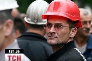 Шахтарі прийдуть під Кабмін "вибивати" касками зарплату