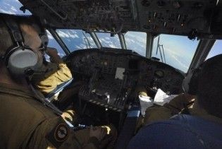 Перед катастрофою літак Air France передав 24 сигнали про несправності