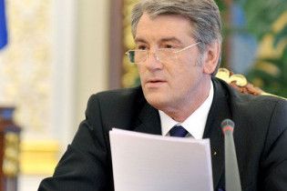 Ющенко: російські ЗМІ постійно дискредитують Україну