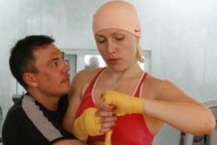 Костя Цзю побив абсолютну чемпіонку з боксу