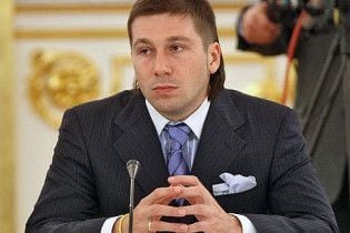 Екс-власника "Евросети" арештують, коли він приїде на похорон матері