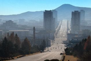 КНДР зажадала від Південної Кореї 500 мільйонів доларів