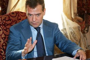 Мєдвєдєв запропонував заборонити "лампочки Ілліча"