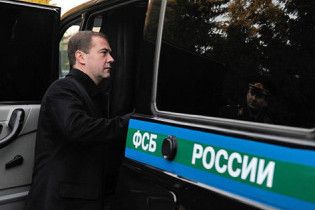 ФСБ Росії надали право саджати за ґрати "неслухняних" громадян