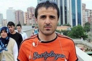 Арбітру-гею заборонили судити футбольні матчі