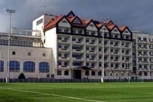 "Динамо" зіграє з "Локомотивом", "Айнтрахтом" та "Аксамсом"