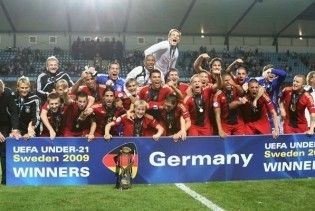 Німеччина розгромила Англію в фіналі чемпіоната Європи з футболу