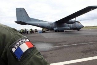 "Чорні скриньки" з єменського літака переплутали з радіомаяком