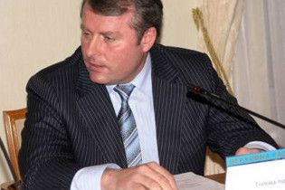 До Генпрокуратури Лозінського "привів за руку співробітник СБУ"