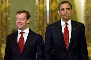 Обама та Мєдвєдєв гарантують безпеку України