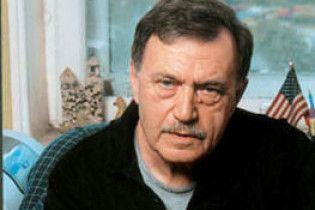 Письменника Василя Аксьонова поховають на Ваганьківському цвинтарі