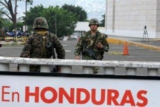 Скинутий президент Гондурасу створює уряд у вигнанні
