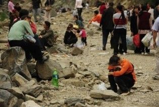 Потужний землетрус в Китаї: постраждали понад 300 людей