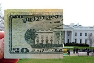 США почали закривати антикризові програми