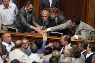 БЮТ пообіцяв не битися з регіоналами у Раді