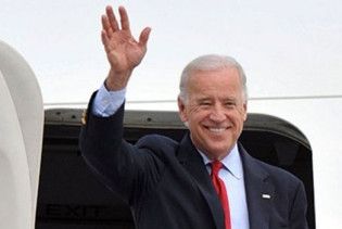 Віце-президент США привіз до Києва міні-армію охоронців