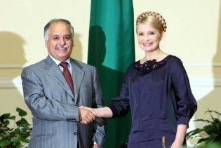 Тимошенко поїде до Лівії святкувати революцію