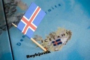 Ісландці вирішили на референдумі не віддавати британцям і голландцям борги