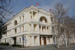 Влада Севастополя висловила претензії Будинку Москви