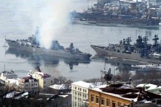 У Владивостоці бойовий корабель обстріляв житловий будинок