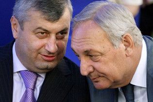 Південна Осетія та Абхазія найняли американських піарників
