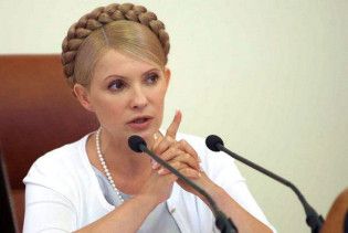 Тимошенко переконана, що Україні не "світить" дефолт