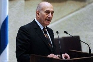 Екс-прем'єру Ізраїлю пред'явили звинувачення в корупції