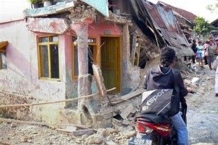 Кількість жертв землетрусу в Індонезії зросла