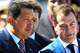 Чавес розповів про закупівлю ракет у Росії