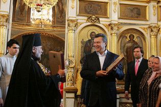 Московський патріархат почав агітувати за Януковича
