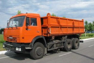 На Черкащині школяр за кермом "КамАЗа" на смерть збив пішохода