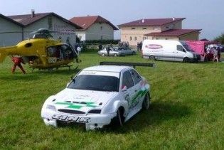 Під час ралі в Австрії автомобіль врізався у натовп: є жертви