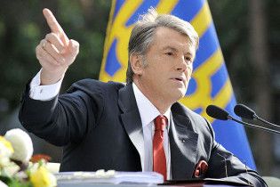 Ющенко вимагає розслідувати зґвалтування дітей в "Артеку", не дивлячись на тиск