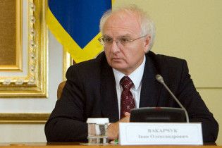 Міносвіти заперечує, що вчителів звільнятимуть за російську мову